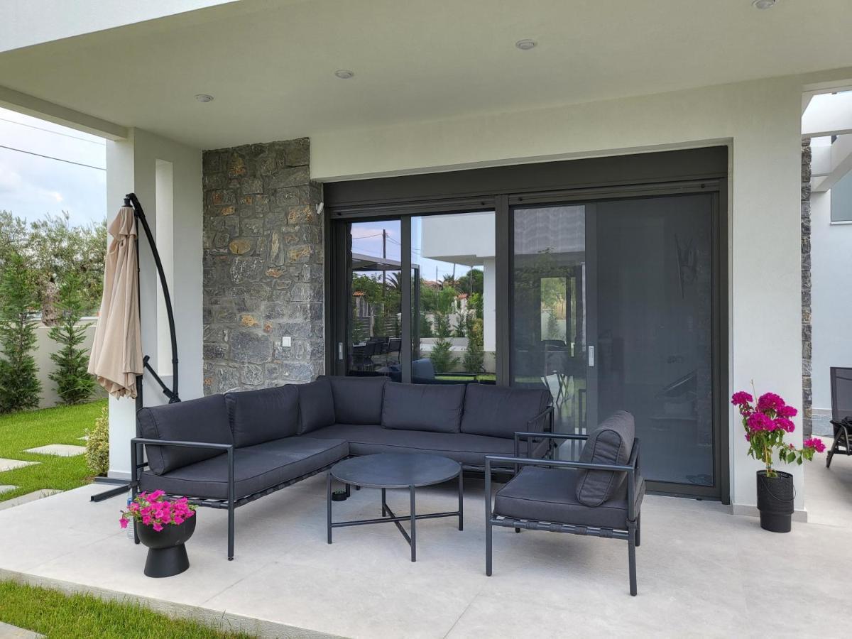 Olea Valley Holiday Villa นิกิติ ภายนอก รูปภาพ