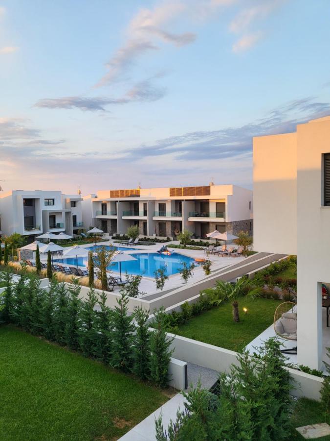Olea Valley Holiday Villa นิกิติ ภายนอก รูปภาพ