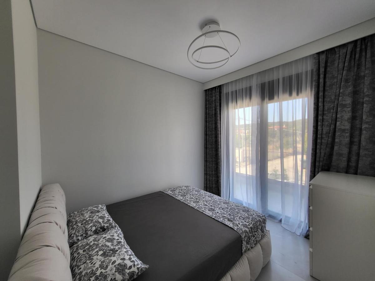 Olea Valley Holiday Villa นิกิติ ภายนอก รูปภาพ