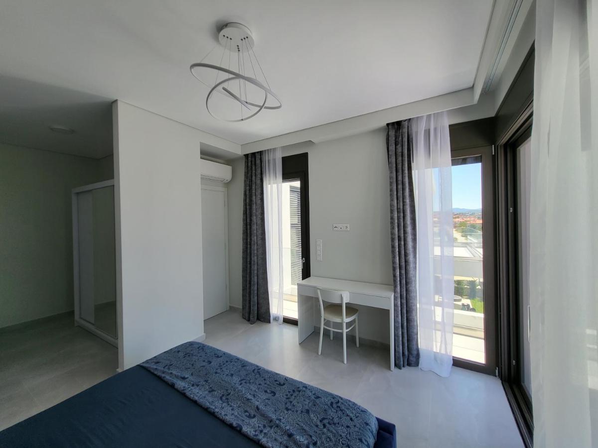 Olea Valley Holiday Villa นิกิติ ภายนอก รูปภาพ