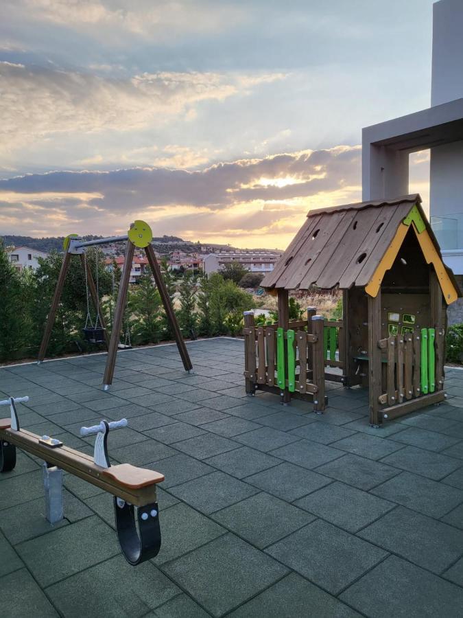 Olea Valley Holiday Villa นิกิติ ภายนอก รูปภาพ